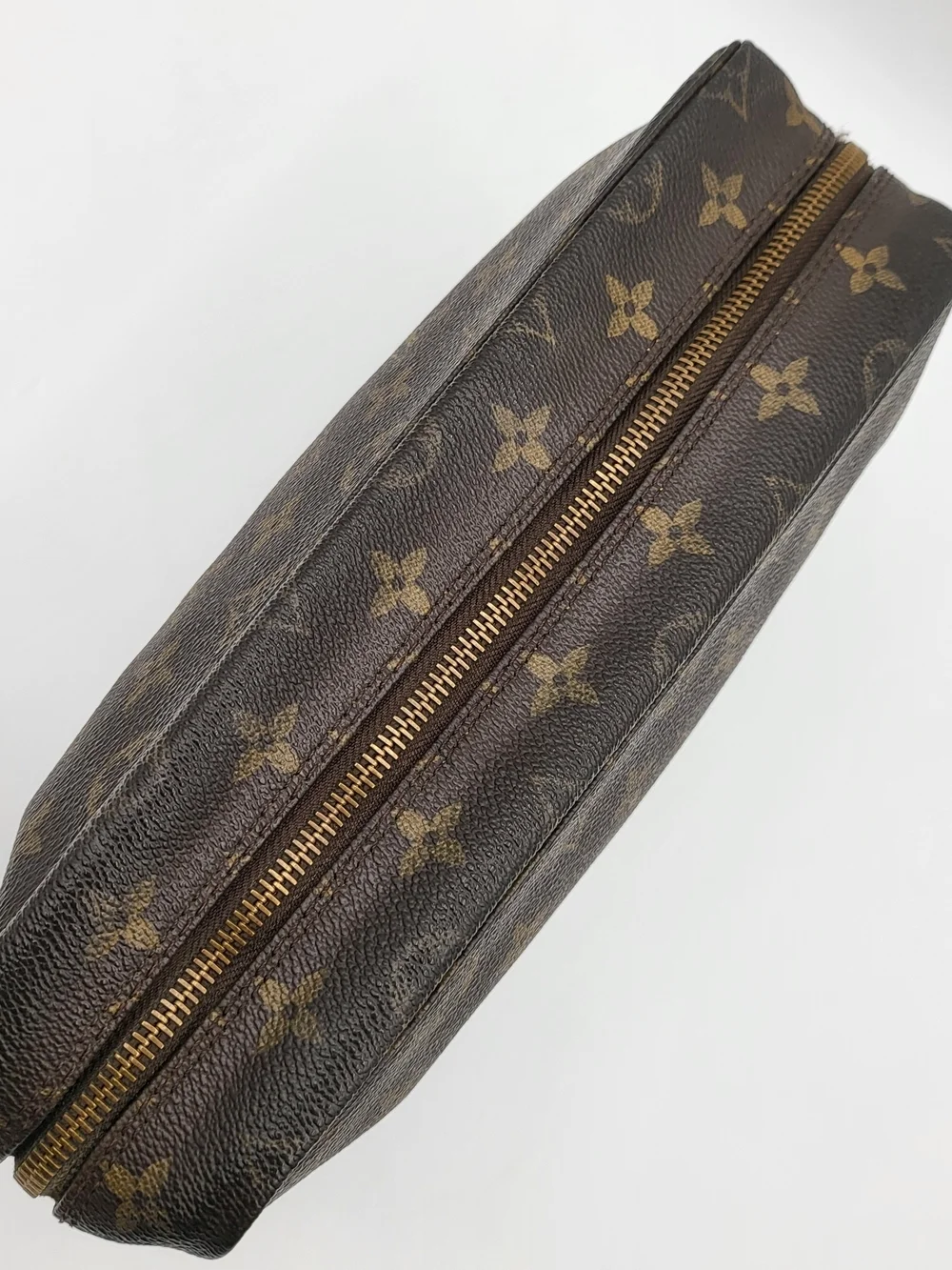 LOUIS VUITTON Monogram Trousse Toilette 28 Cosmetic Pouch, Authentic w/COA.